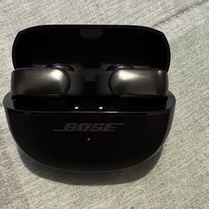 Bose Ultra Open Earbuds